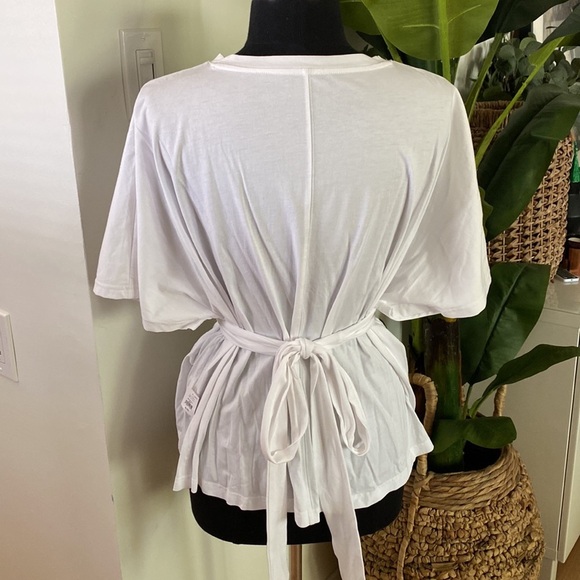 Banana Republic Criss Cross Wrap T-Shirt stop - Picture 6 of 8
